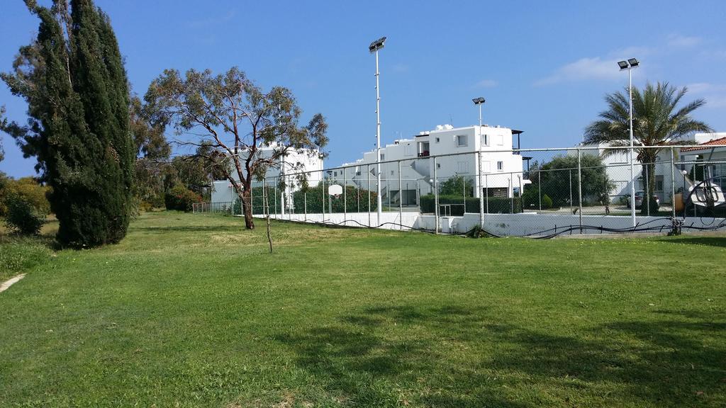 Yialos Holiday Apartments Perivolia Buitenkant foto