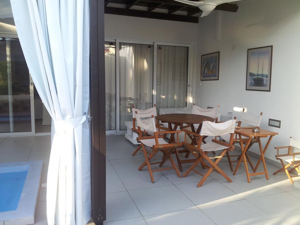 Yialos Holiday Apartments Perivolia Kamer foto