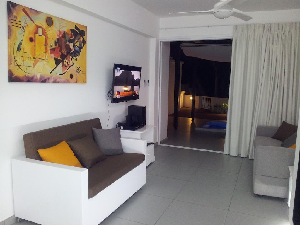Yialos Holiday Apartments Perivolia Kamer foto